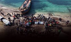 Urla'da 'kaçak söküm' direnişi: Bu gemi geldiği gibi gidecek!