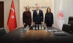 AK Partili Çankırı ile Ankara'ya gitmişti... CHP'li başkandan 'transfer' iddiasına yanıt!