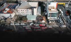 Bornova’da ayakkabı fabrikasındaki yangına itfaiyeden hızlı müdahale!