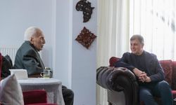 Başkan Tugay’dan 14 Mart’ta ortopedinin çınarına ziyaret