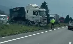 Tır ile kamyonun çarpıştığı kazada sürücüler yaralandı