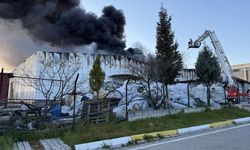 Organize sanayi bölgesindeki depoda çıkan yangın kontrol altına alındı