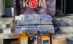 Uşak'da dev kaçak sigara baskını: 66 bin makaron ele geçirildi!