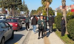 Sınav öncesi kimliğini unutan öğrencinin yardımına polis yetişti