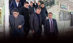 Başkan Tugay bayram namazında Bucalılarla buluştu