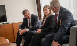 Başkan Tugay'dan şehit aileleri ve gazilere bayram ziyareti