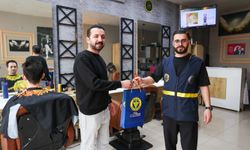 Buca Belediyesi berberleri unutmadı