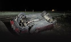 İki otomobil çarpıştı biri takla attı... 2'si çocuk 5 yaralı!