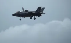 İran, ABD’ye ait savaş uçağını vurdu