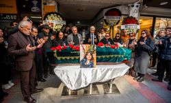 Genç gazeteci Burcu Yanar son yolculuğuna uğurlandı