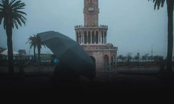 İzmir'de şiddetli yağış alarmı: Büyükşehir o ilçeleri tek tek uyardı!