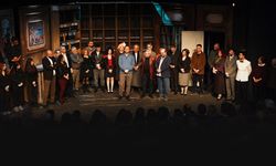 Dünya Tiyatro Günü’nde Bornova'da unutulmaz gece