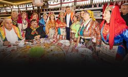 Başkan Tugay’dan Yörük ve Türkmenlerle anlamlı bayram buluşması