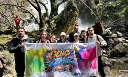 Efes Mimas Yolu’nda bahar yürüyüşü