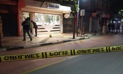 Manisa'da kuyumcudan hırsızlık yapan 3 zanlı tutuklandı