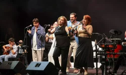 İzmir'de 'Sıradışı Çocuklar Orkestrası'ndan konser