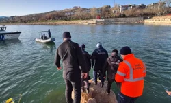 Van Gölü’nde kaybolmuştu... 17 yaşındaki Boran'dan acı haber!