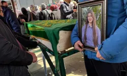 Taciz mağduru çocuğa gözyaşlarıyla veda