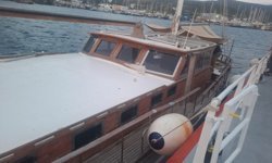 Bodrum'da su alan teknedeki 3 kişi kurtarıldı