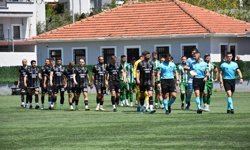 Marmaris Yat Marin MFK, Y.Çivril Belediyespor'u 2-0 mağlup etti