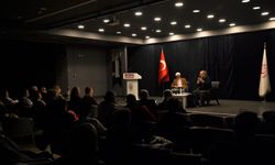 Bornova Kent Söyleşileri’nde şiir ve psikanaliz buluştu