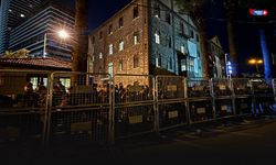 Mahkemenin verdiği süre doldu... Meslek Fabrikası binasını polis boşalttı!