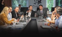 Dijital İkiz’de kritik buluşma... Bornova’nın altyapısı masada