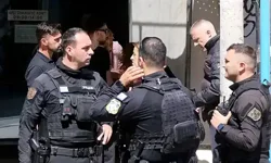 Atina'da silahlı saldırı: Yaralılar var!