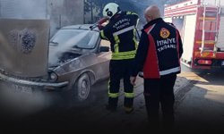 Faciadan kıl payı dönüldü... Seyir halindeki araç alev aldı!