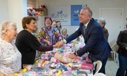 Gaziemir’in çınarlarından fidanlara 23 Nisan armağanı