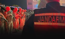 İzmir'de FETÖ'ye peş peşe darbe... 29 gözaltı!