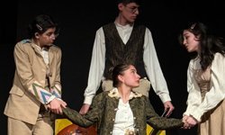 İEÜ'de Tiyatro Festivali düzenlendi