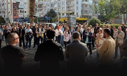 Karşıyaka Belediyesi'nde SDT krizi devam ediyor... Memurlar iş bıraktı!