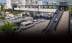 İzmir'de iki ilçeyi birbirine bağlayan üst geçit hizmete açıldı!