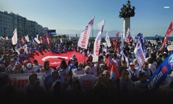 İzmir'de öğretmenler iş bırakıyor!