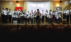 Buca’da anlamlı konser: Otizmli bireylerden unutulmaz performans