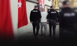 İzmir'de 20 yıl ile aranan suç makinesi yakalandı