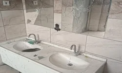 Vandalların hedefi bu kez cami tuvaleti oldu!