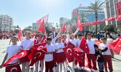 İzmir’de 23 Nisan coşkusu dört bir yanda