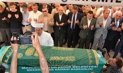 CHP lideri Özel amcasının cenazesine katıldı!