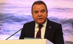 Muhittin Böcek hastaneye kaldırıldı