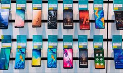 Akıllı telefon fiyatlarına dev zam yolda
