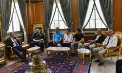 Başkan balaban şampiyon sporcuları ağırladı
