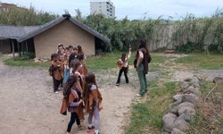Bornova’da Minikler Taş Devri’ne yolculuk yaptı