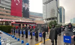 CHP Genel Merkezi önünde dikkat çeken güvenlik önlemi