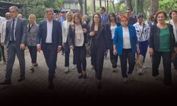 CHP grubundan butlana karşı yürüyüş