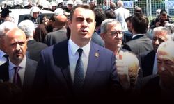 CHP'li Güç'ten Genel Merkez önünde açıklama: Biz bu barikatları yıkacağız