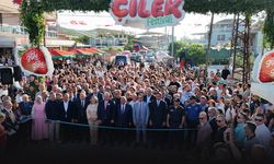 Menemen’de Çilek Festivali’ne yoğun katılım: 1 milyonu aştı!