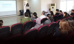 Çiğli Belediyesi’nden öğrencilere sınav kaygısı semineri!