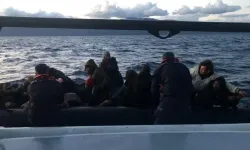 Datça açıklarında 15 düzensiz göçmen yakalandı